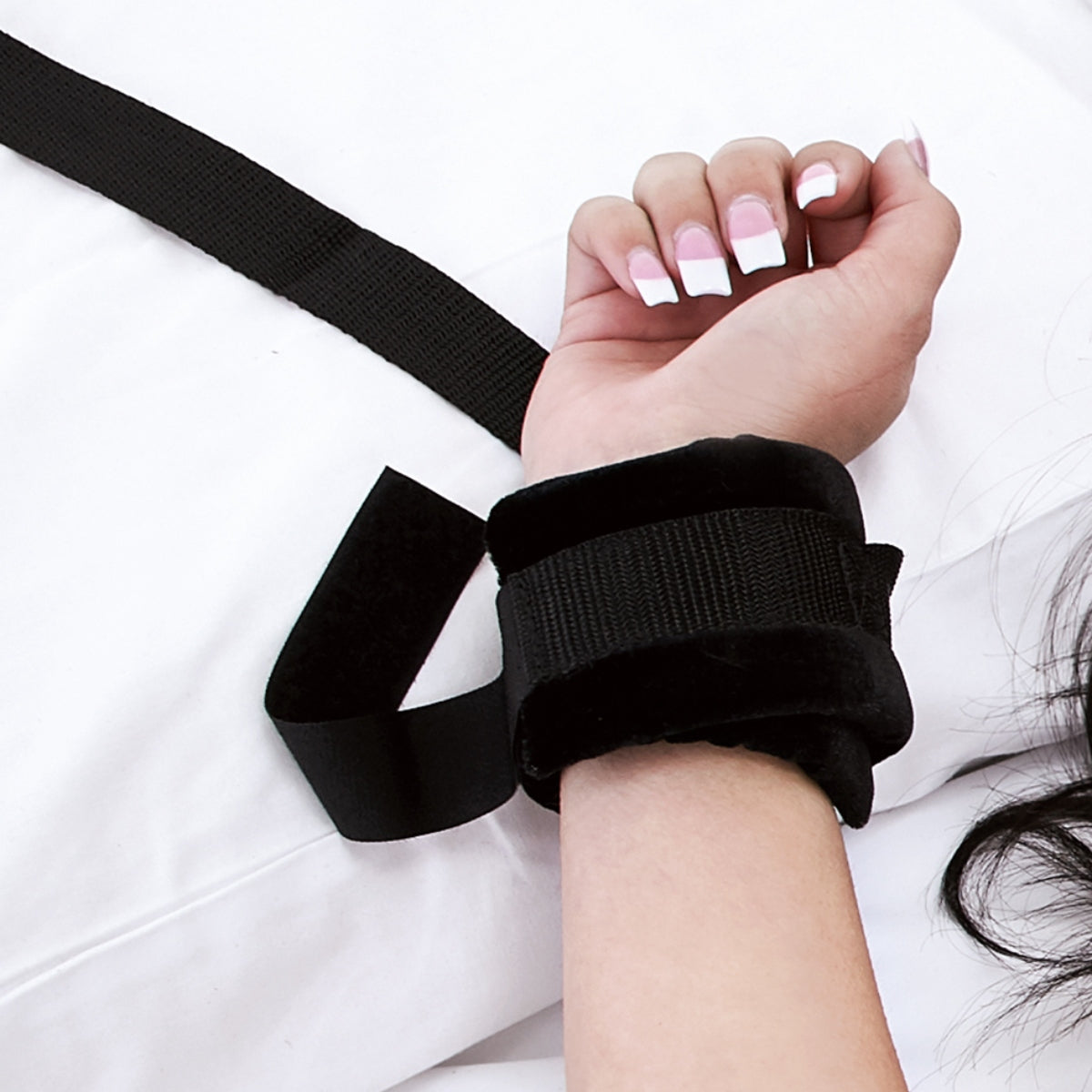 wrist restraint with wrist