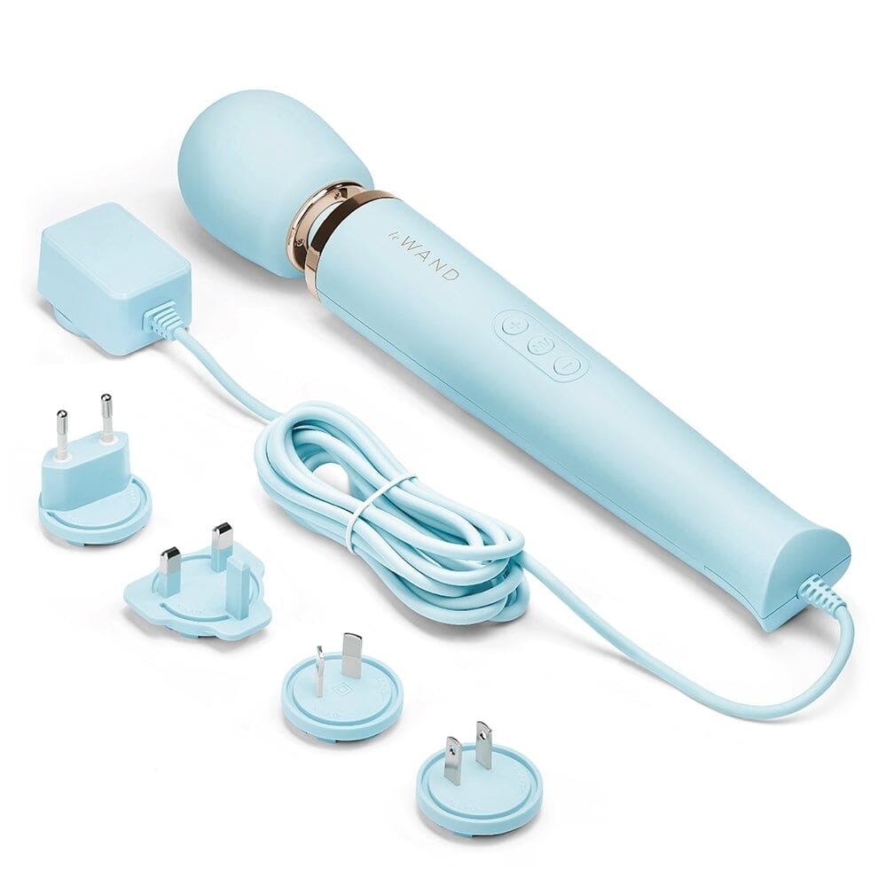 Le Wand Plug-In Vibrating Massager Wands & Attachments Le Wand (ABS)