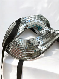 Chic Mirror Disco Maquerade Mask featuring dazzling mirror-like finish, an ideal accessory for high-end masquerade events.