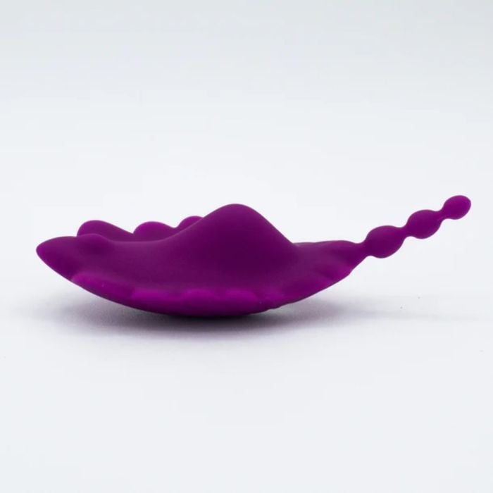 Luxurious Like A Kitten Shell Yeah! wearable panty vibrator, perfect for discreet pleasure and intimate exploration.