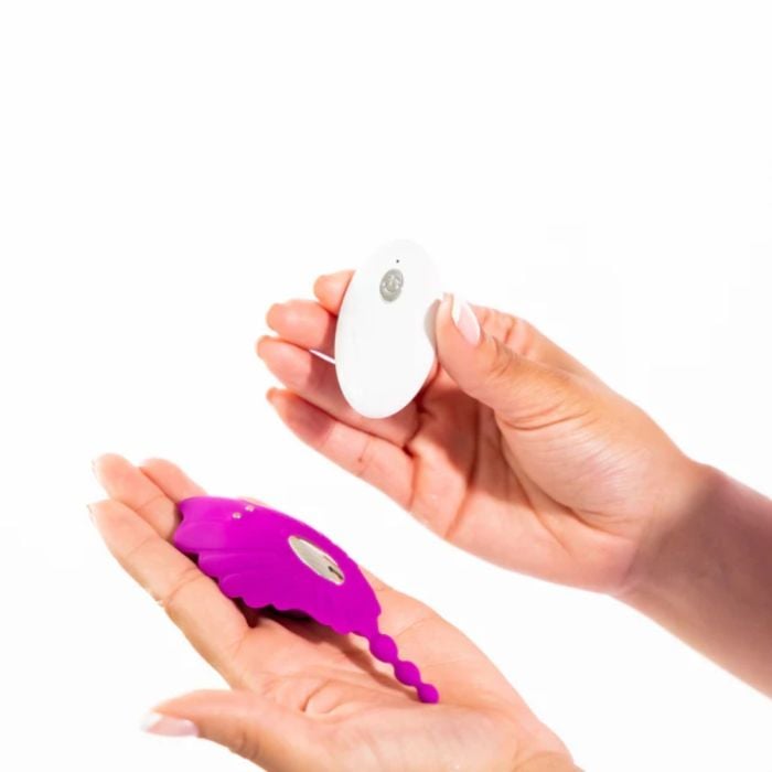 Remote control functionality of the Like A Kitten Shell Yeah! wearable panty vibrator, ideal for adventurous couples.