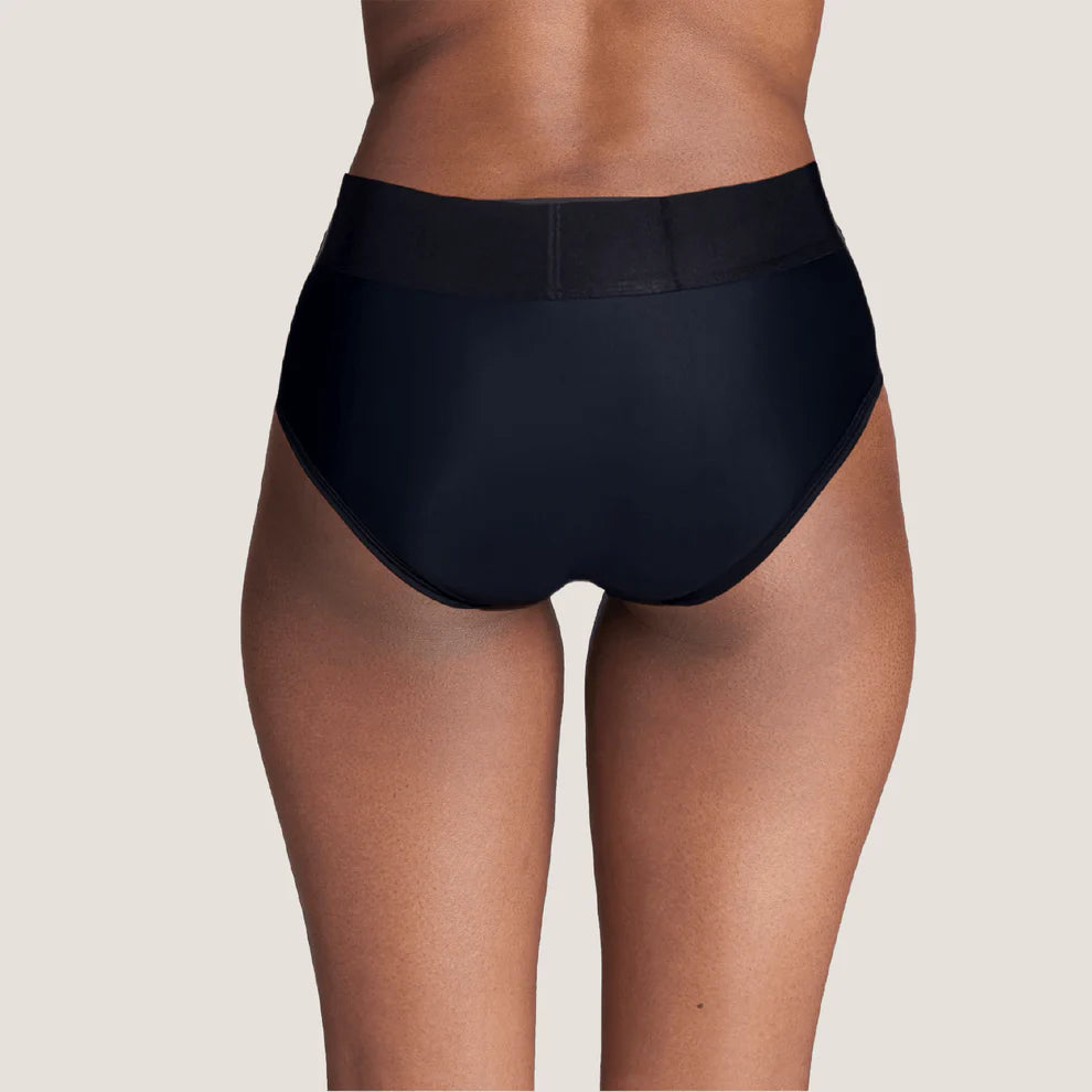 Saphette Aura Boxer Harness and Packer, strap-on ready, adjustable strap-on belt, comfortable boxer-style pegging harness with O-ring.