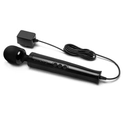 Le Wand Diecast Luxury Vibrating Massager – Ergonomic Design & Chic Metal Finish