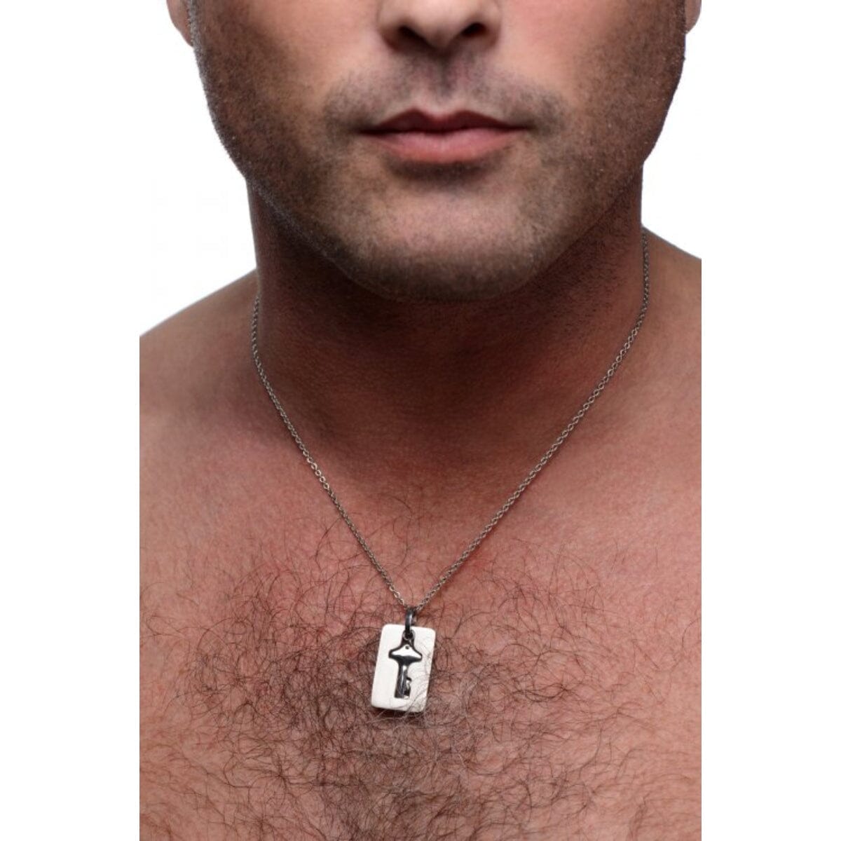 a man wearing a necklace with the letter f on it