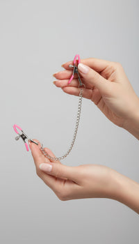 Scandals Classic Adjustable Nipple Clamps with Chain