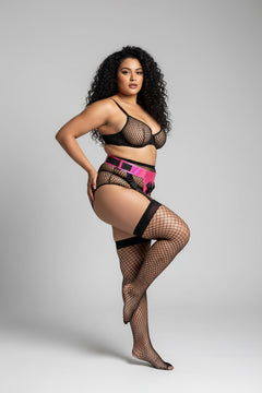 Mina Lustre Strap-On Harness with Adjustable Design, Bullet Pocket & Compatible O-Rings