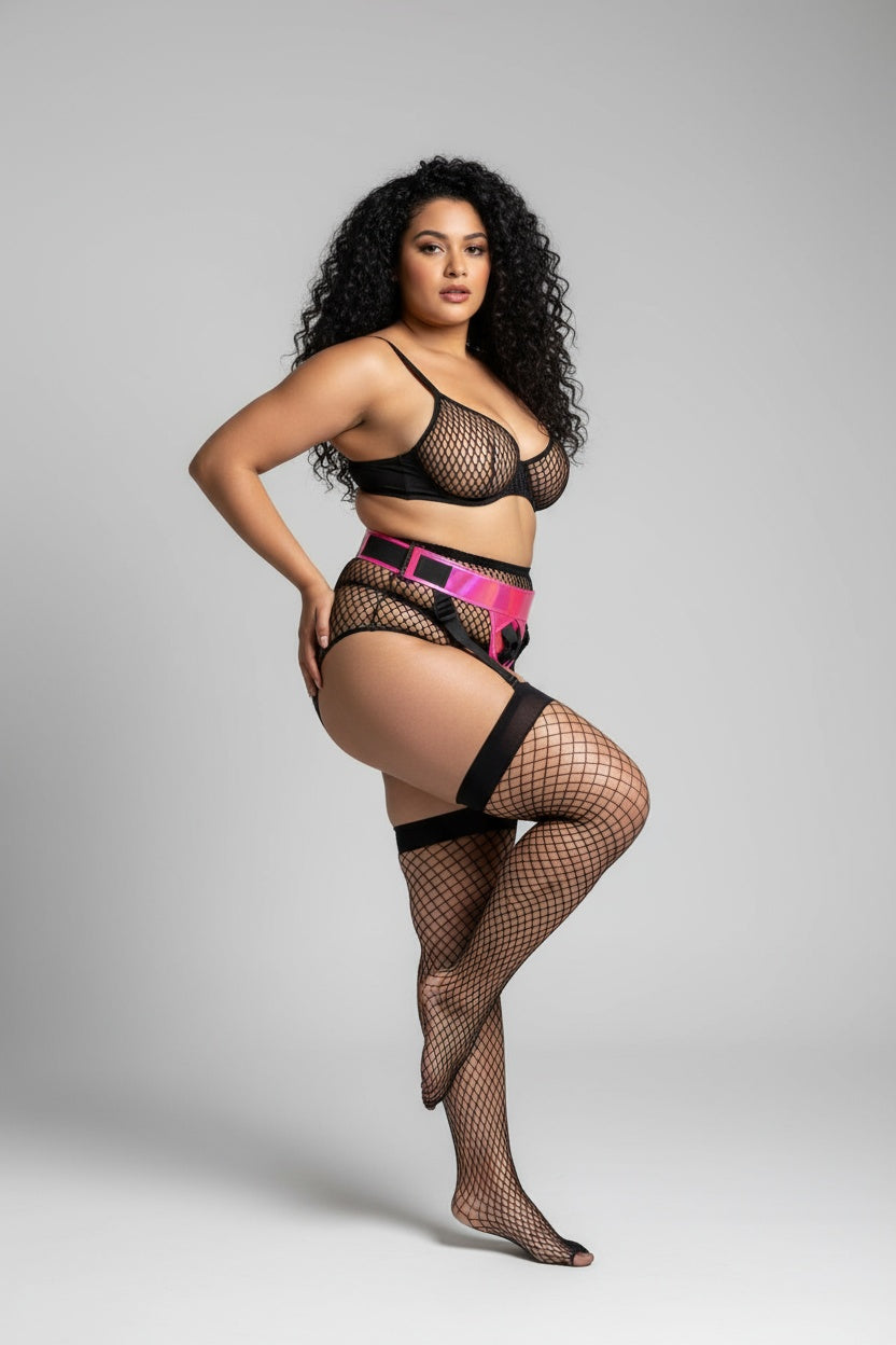 Mina Lustre Strap-On Harness with Adjustable Design, Bullet Pocket & Compatible O-Rings