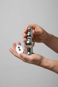 Toosh Remote Controlled 10 Speed Metal Vibrating Anal Beads with Magnetic USB Charger