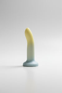 Gradient Dildo – 5-Inch G-Spot Stimulator with Ergonomic Design & Harness Compatibility