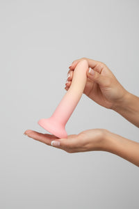 SAPHETTE Gradient Dildo – 6 Inch G-Spot Stimulator with Harness Compatibility