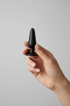 Me You Us Black Butt Plug – Smooth, Body-Safe & Beginner-Friendly Anal Plug