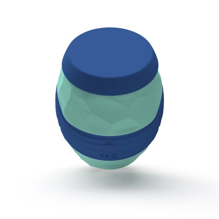 Rechargeable vibrating masturbator