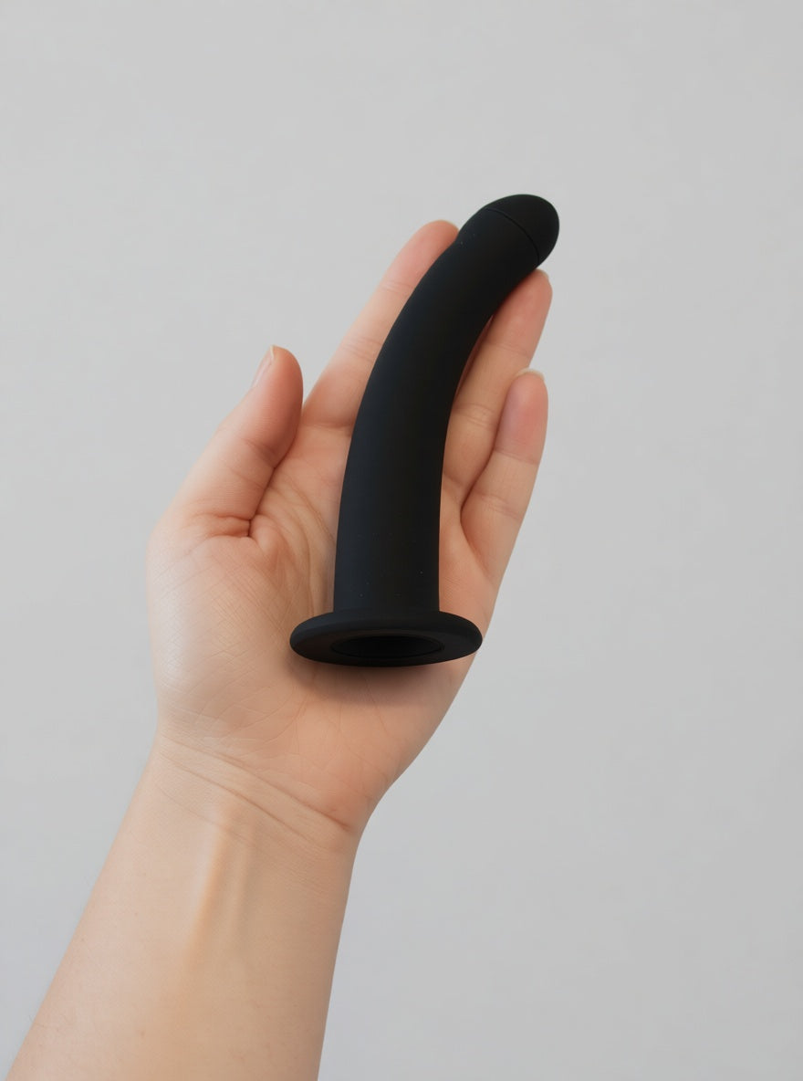 Beginners Curved 5 inch Silicone Dildo with Suction Cup, smooth curved silicone design