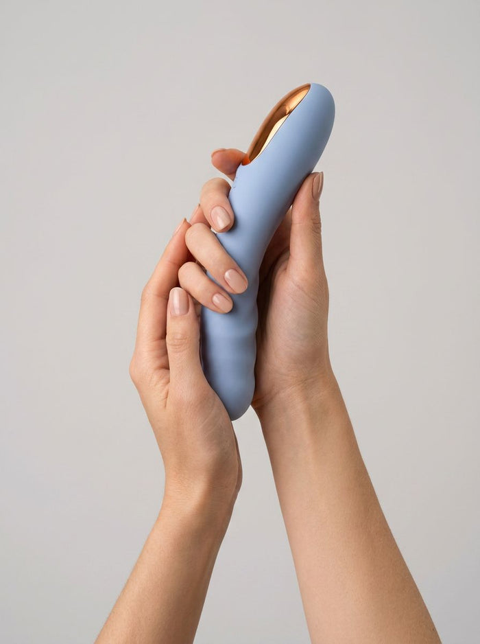 AVA NEO Svakom-Bluetooth Interactive Thrusting Vibrator with 5 Modes, 5 Intensities
