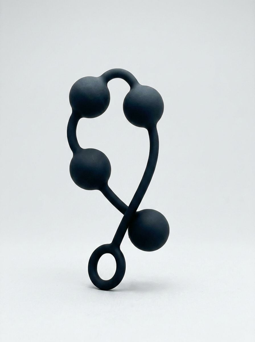 BRUTUS PEARLS Silicone String of Pearls