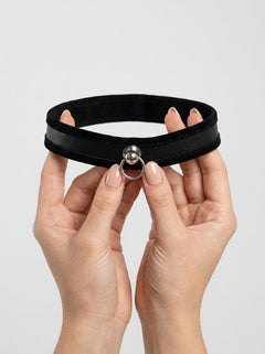 Stylish S&M Black Day Collar with O-Ring, minimalist design for a comfortable fit, perfect for all-day wear as a fashion statement.