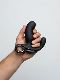 Experience ultimate stimulation with the Hard Nox P-Licker Licking Prostate Plug featuring 9 versatile licking patterns.