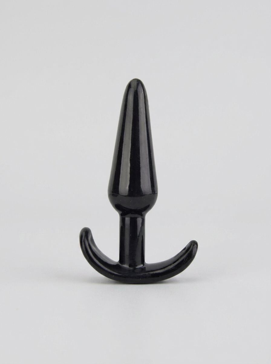 Loving Joy Black Butt Plug for Beginners – 4.5 Inch showcasing its tapered design for easy insertion and a smooth finish, perfect for first-time anal play.