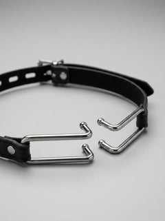 Premium Spider Stretch Gag from Me You Us, enhancing intimacy and pleasure in BDSM, showcasing a stylish and functional design.