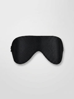 Luxurious materials used in the 8-Piece Beginner Bondage Kit ensuring durability and safety for exploration.