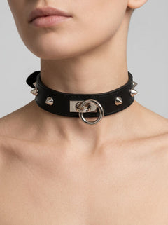 Elegant Leather O-Ring Studded Choker featuring removable O-rings and riveted studs, perfect for luxury accessories.
