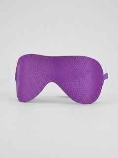 All accessories bundled in a chic package from the luxurious 11-Piece Bondage Kit for Couples.
