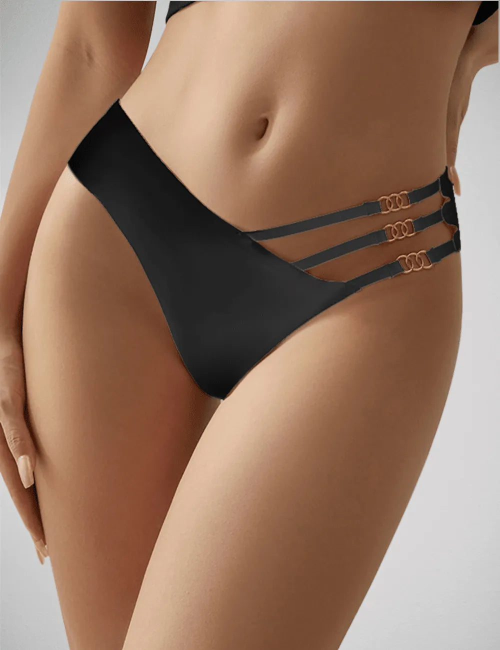 Scandals Seamless Panty with Gold Hardware Knickers & Thongs Scandals Lingerie 