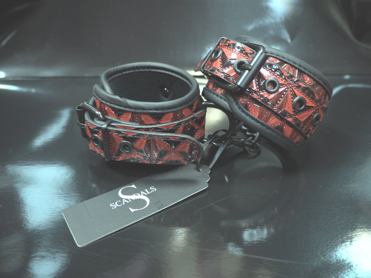 The Scandals 8-in-1 Red & Black Luxe Bondage Kit